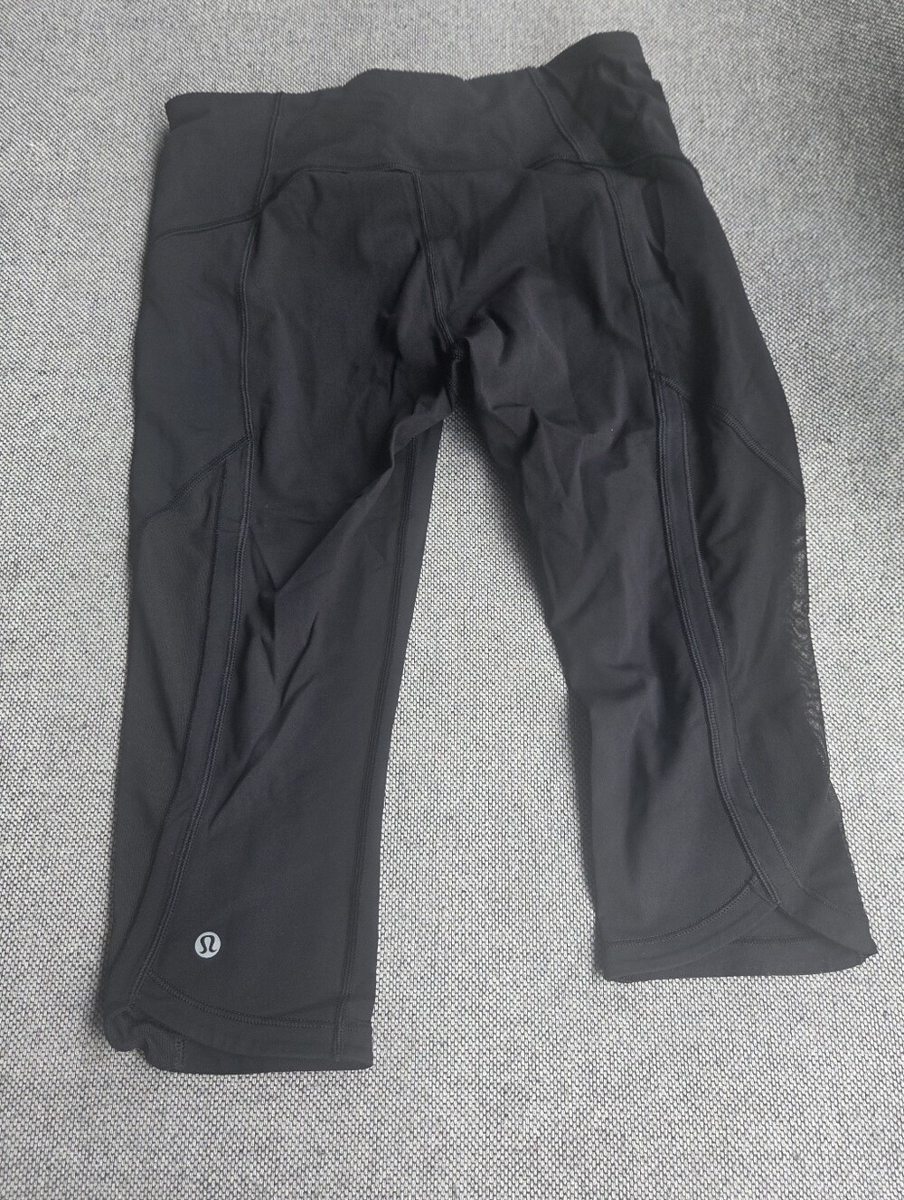 ✨ Lululemon Black Activewear Set Sports Bra 6 Capri Leggings 8 Yoga Gym - Picture 7 of 10